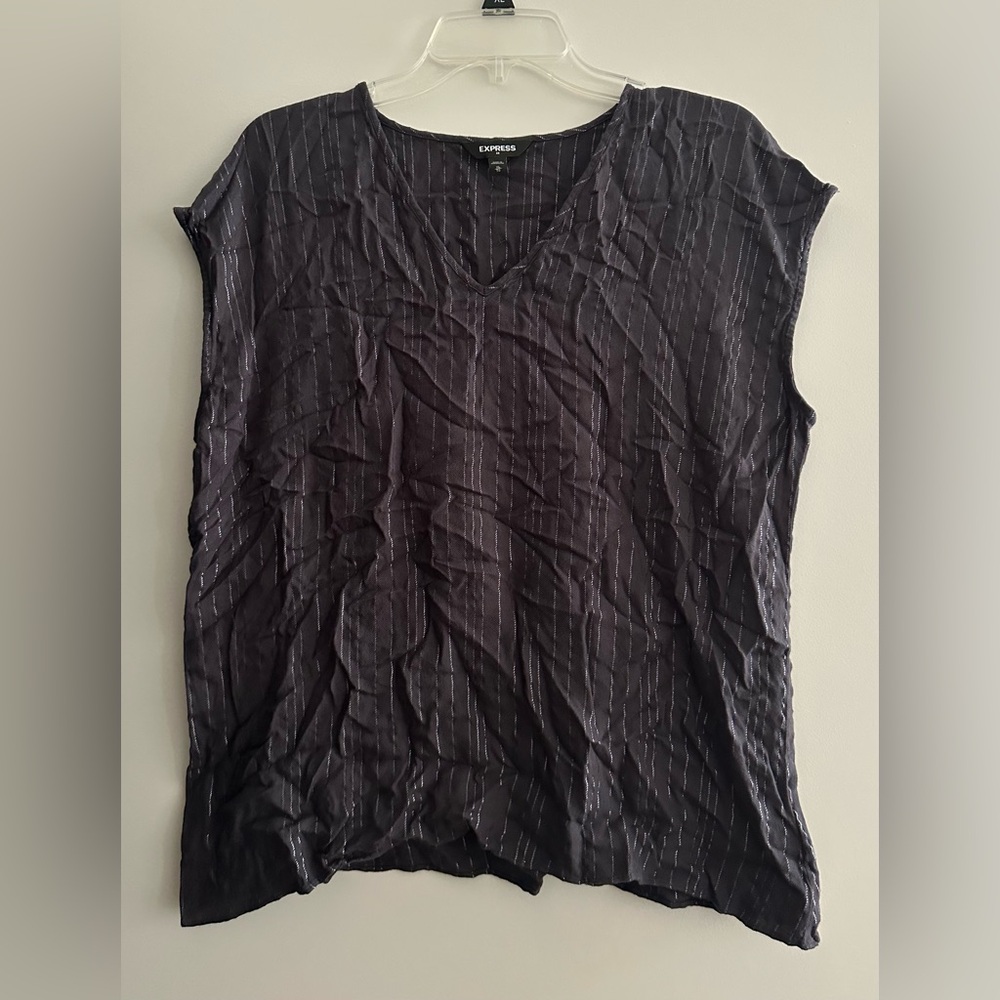 Express Gray V-Neck Top with Subtle Stripes